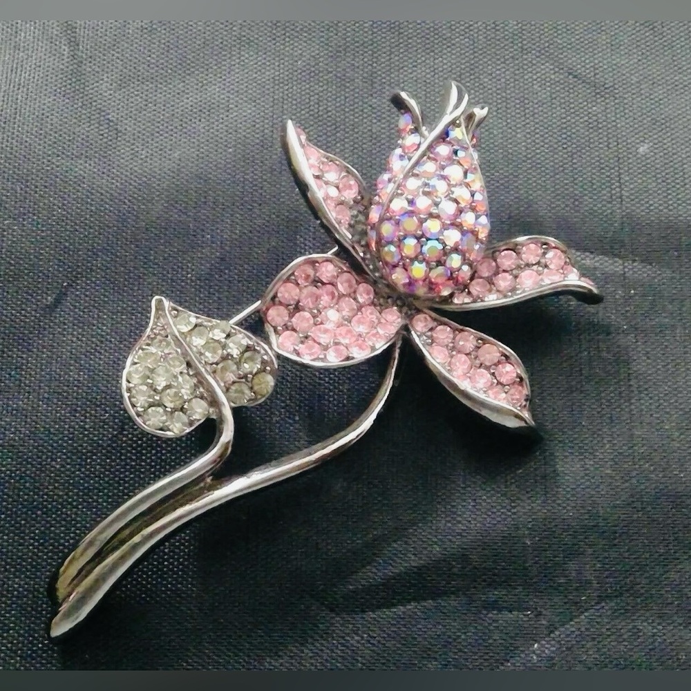 Last chance ! VTG SIGNED SUNG PINK ORCHID BUD BROOCH PIN AB CRYSTAL JEWELED